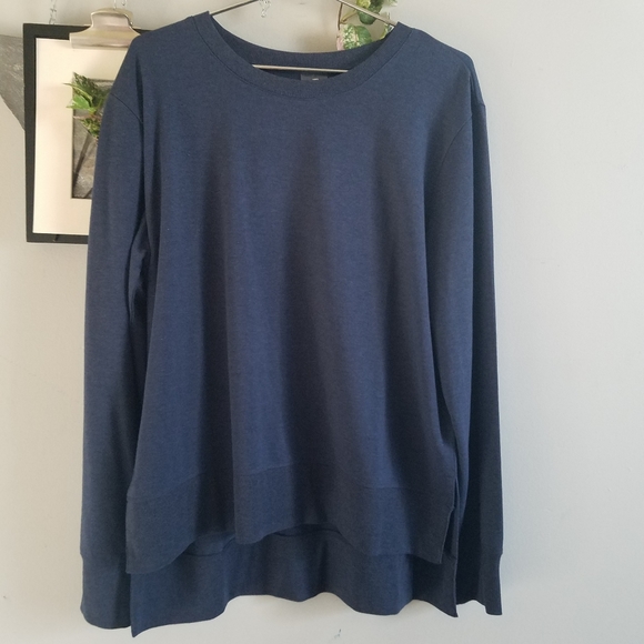 Kate Lord Tops - Kate Lord Collection Crewneck Sweatshirt XL